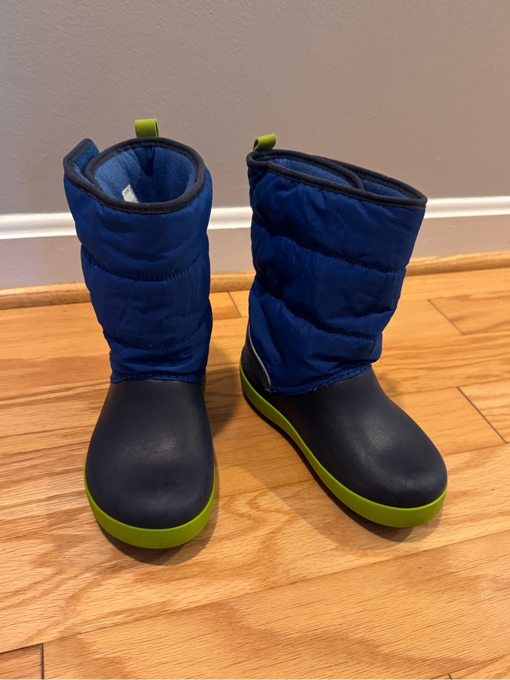 Crocs LodgePoint Blue Green Lightweight Insulated Snow Rain Boot Kids Sz 13